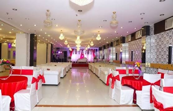 Golden Leaf Banquet, Noida